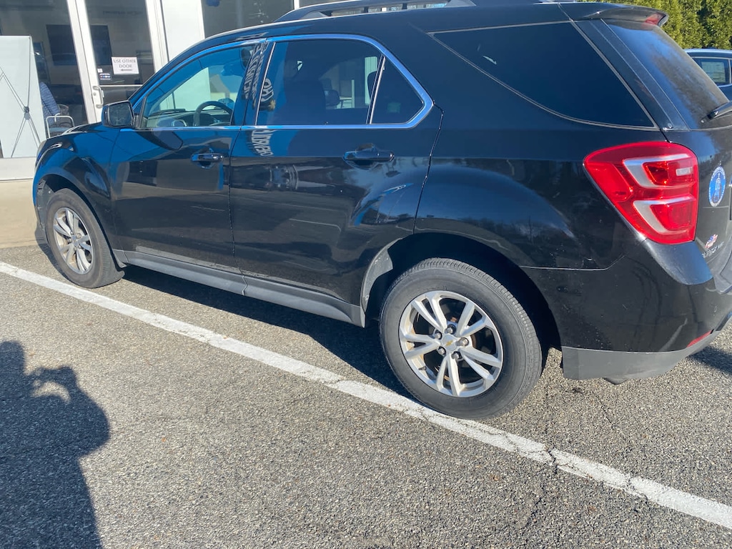 Used 2017 Chevrolet Equinox LT SUV