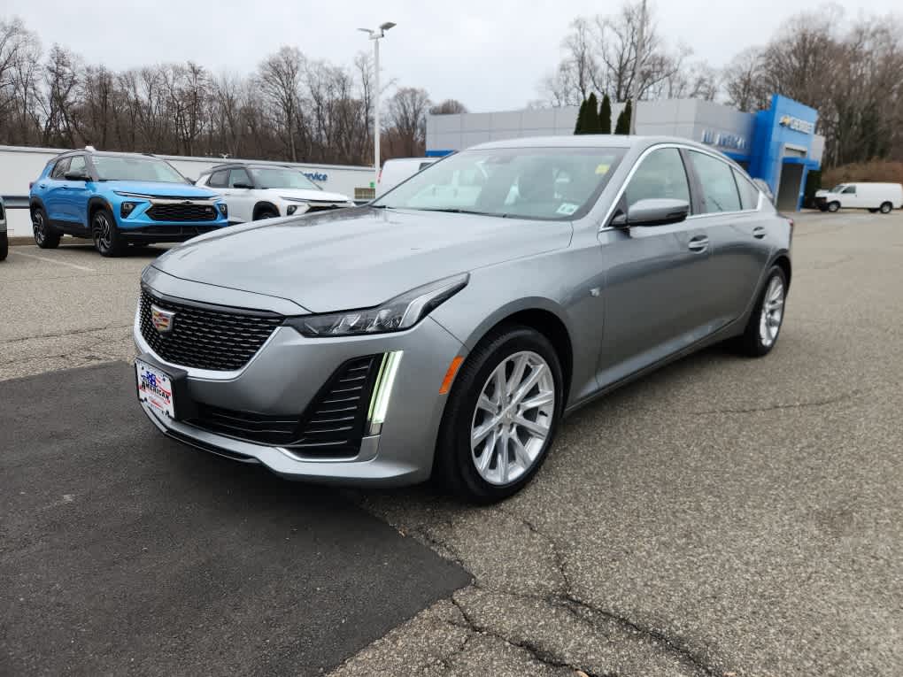 2023 Cadillac CT5 Luxury's photo