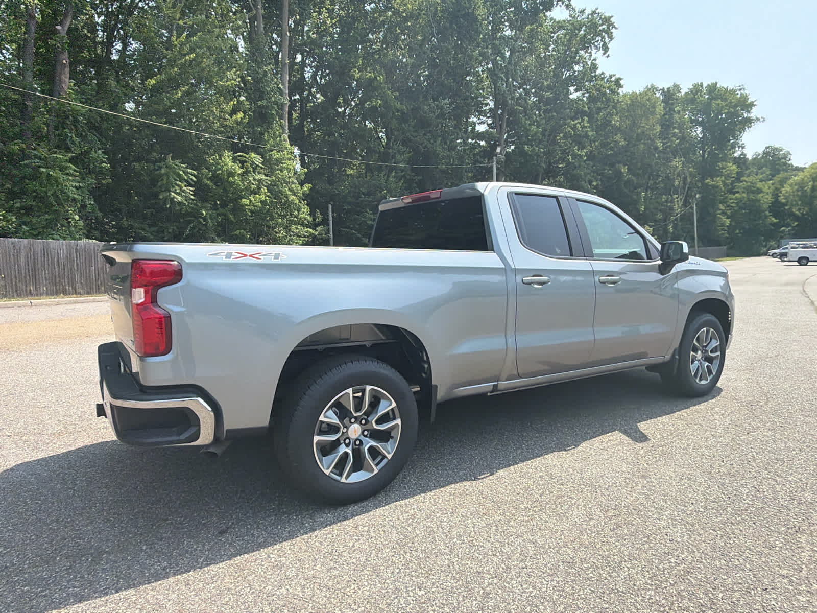 2026 Chevrolet Silverado 1500 LT - Photo 7