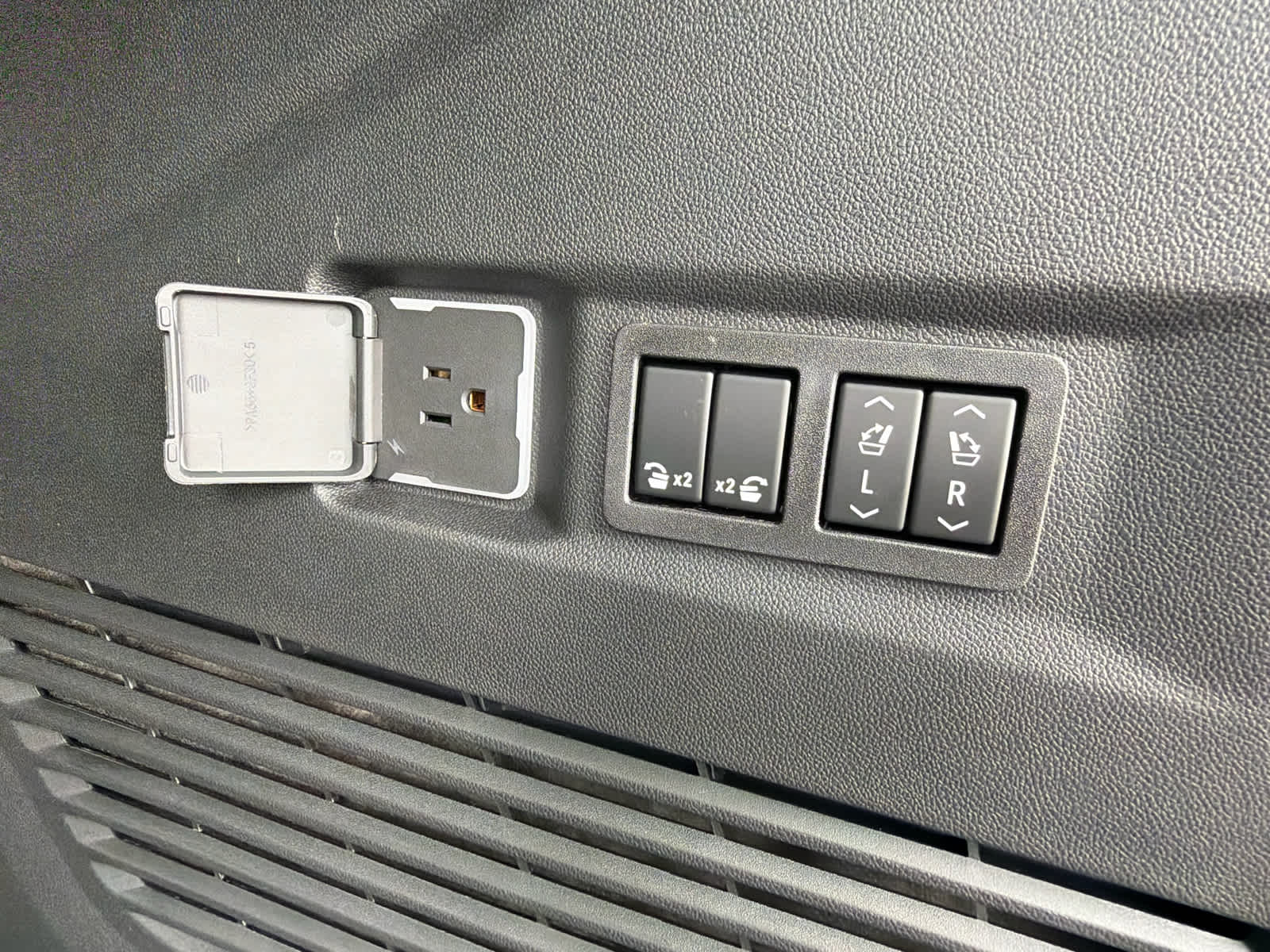 2026 Chevrolet Tahoe LT - Photo 12