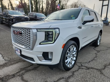 2022 GMC Yukon Denali SUV