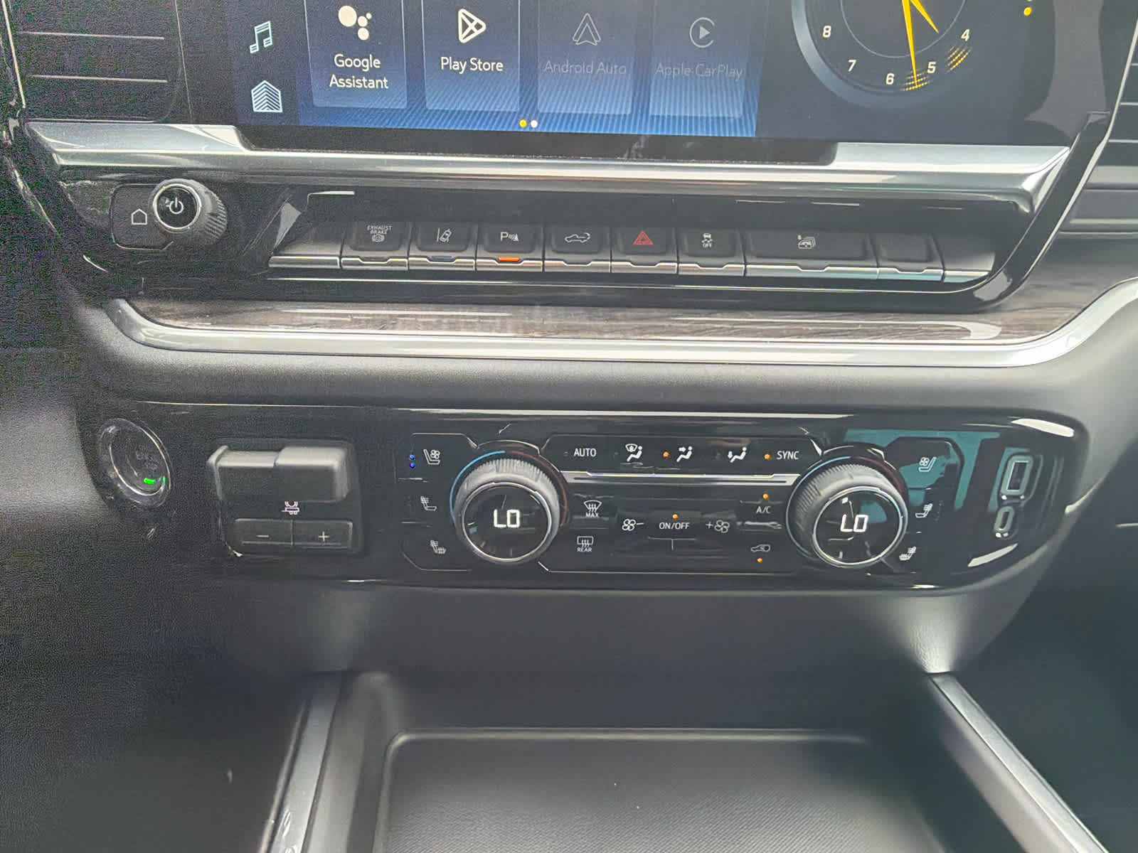 2026 Chevrolet Silverado 2500 HD LTZ - Photo 28