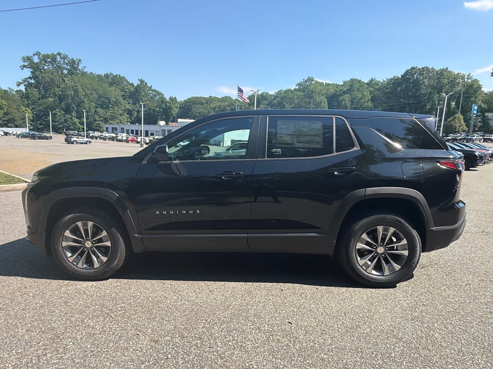 2026 Chevrolet Equinox LT - Photo 14