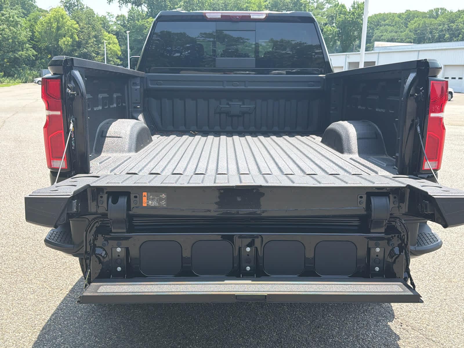 2026 Chevrolet Silverado 2500 HD ZR2 - Photo 11