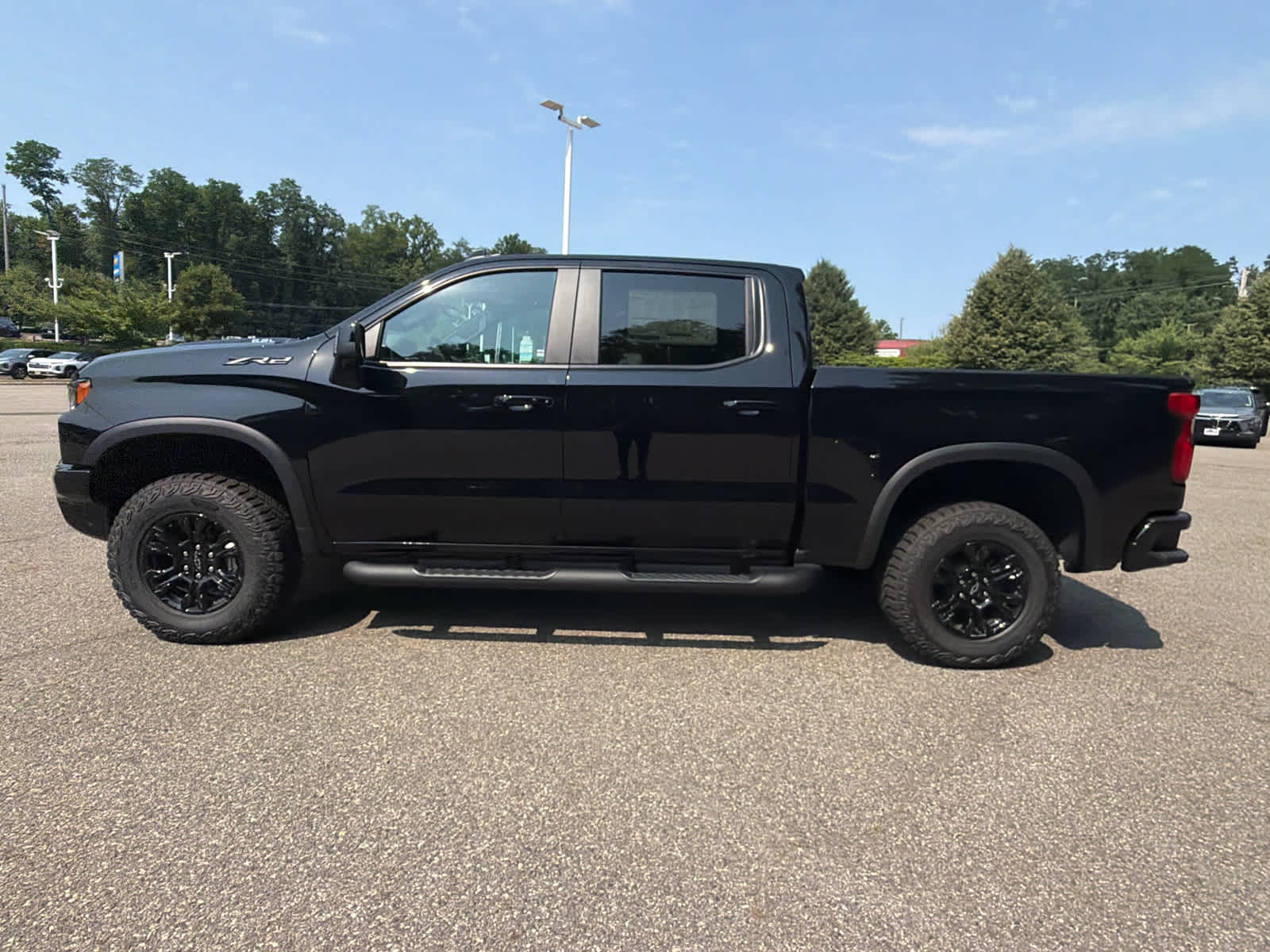 2026 Chevrolet Silverado 1500 ZR2 - Photo 14