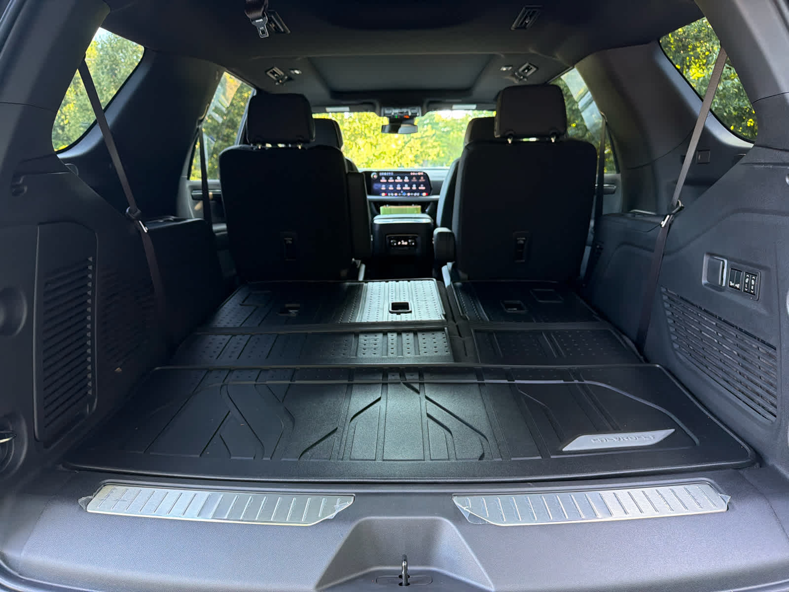 2026 Chevrolet Tahoe Premier - Photo 11