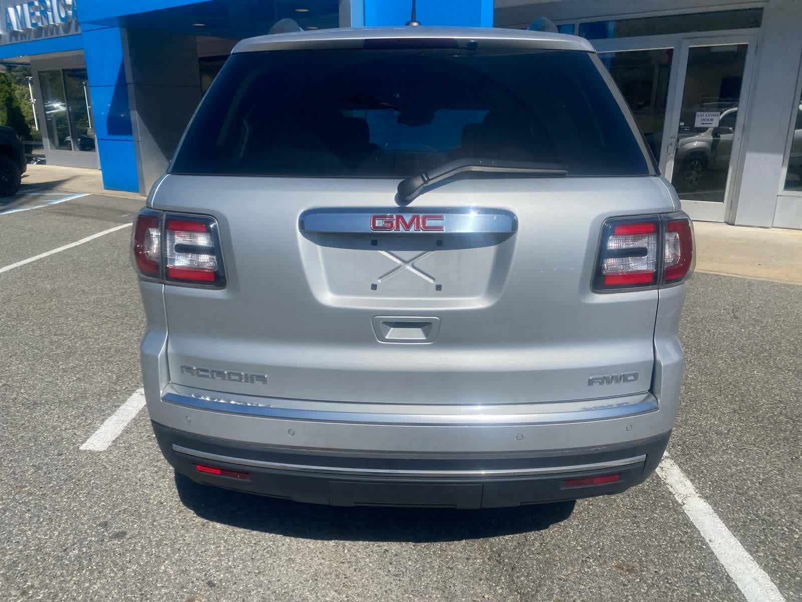 2016 Gmc Acadia SLT photo 3