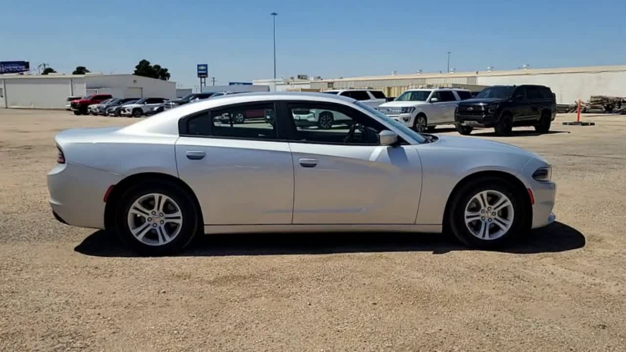 Thumbnail: 2022 Dodge Charger - 9