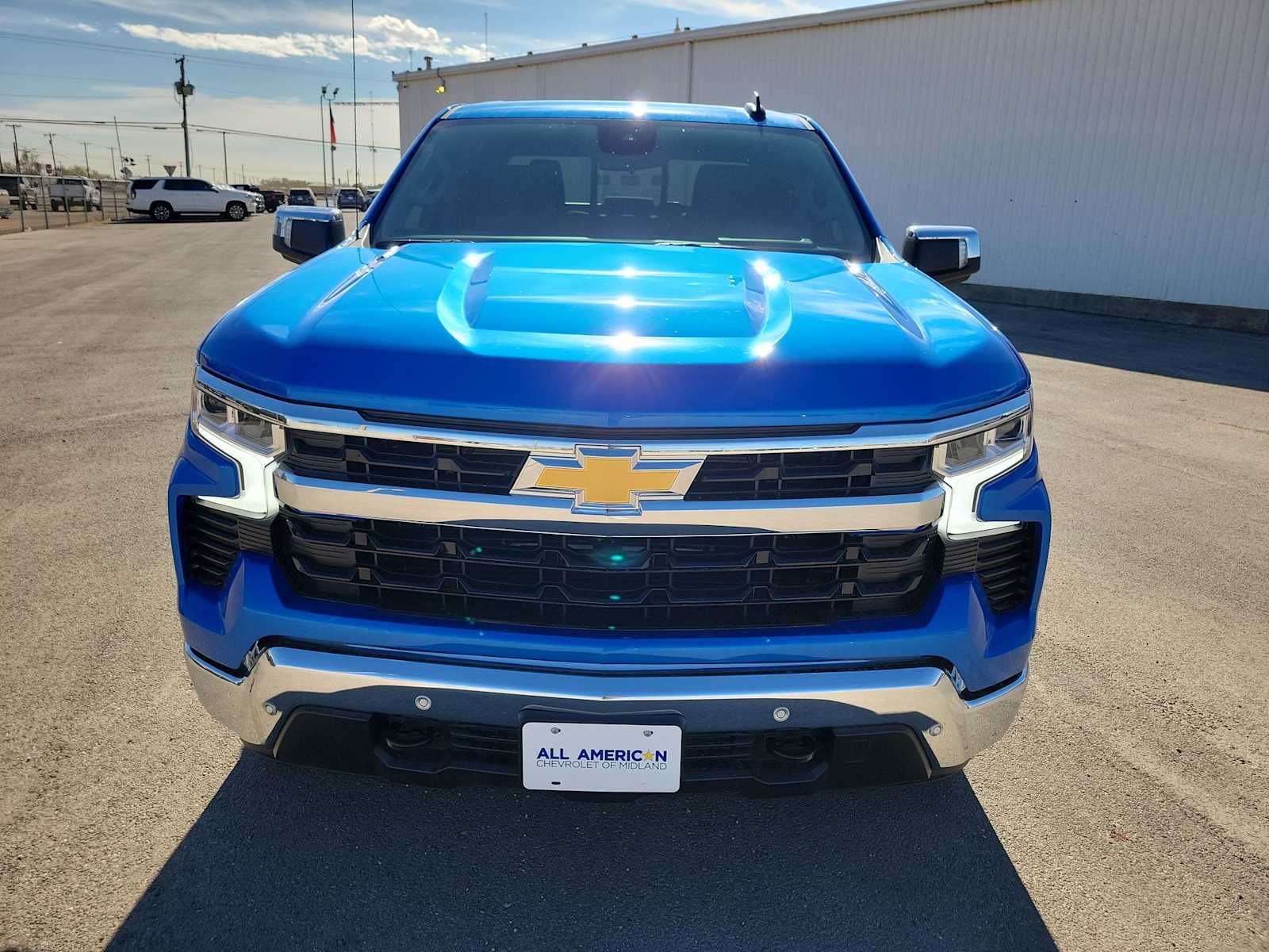 Thumbnail: 2026 Chevrolet Silverado 1500 - 14