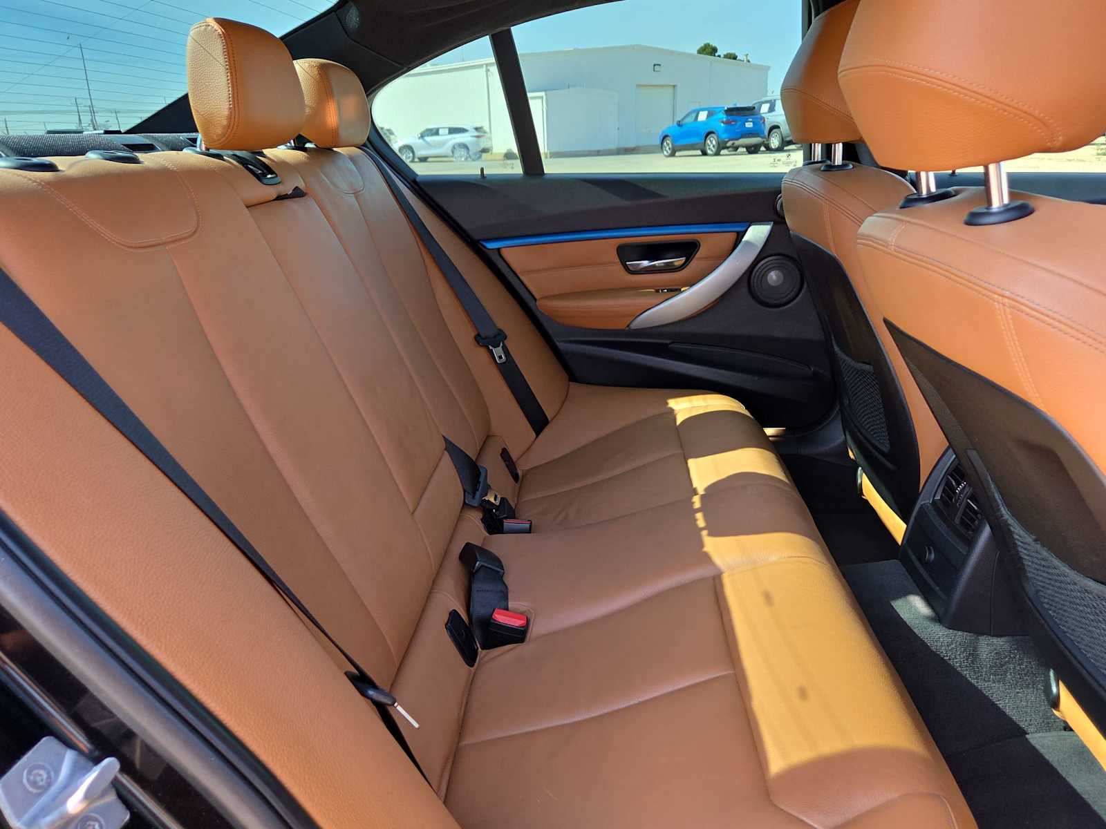 Thumbnail: 2018 BMW 3 Series - 17