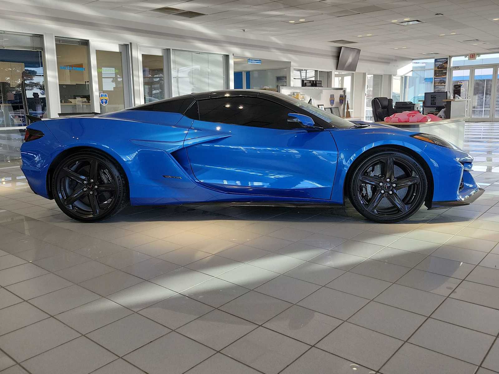 Thumbnail: 2025 Chevrolet Corvette - 9