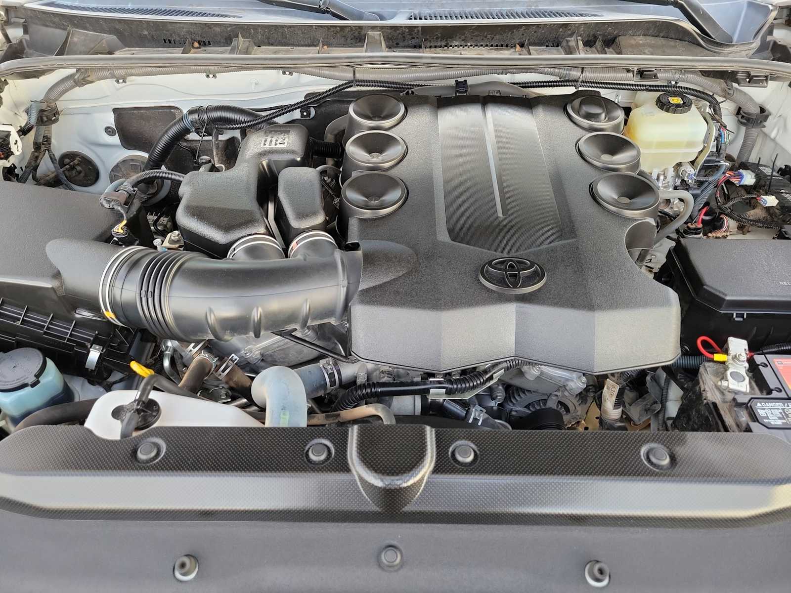 Thumbnail: 2017 Toyota 4Runner - 13