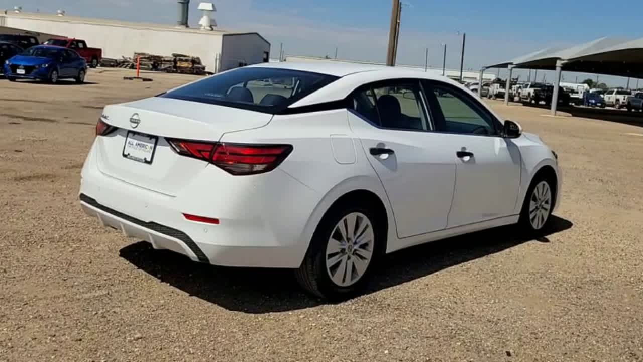 Thumbnail: 2024 Nissan Sentra - 8