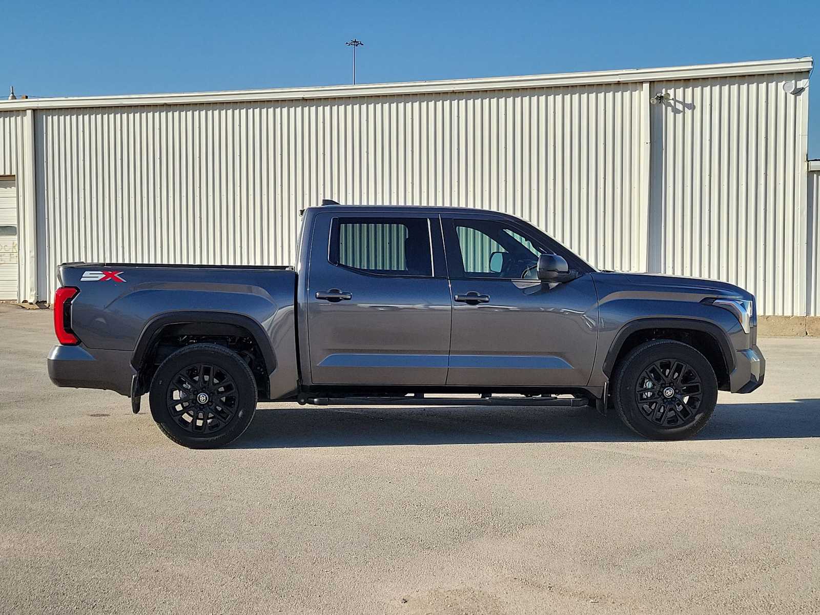 Thumbnail: 2026 Toyota Tundra - 9