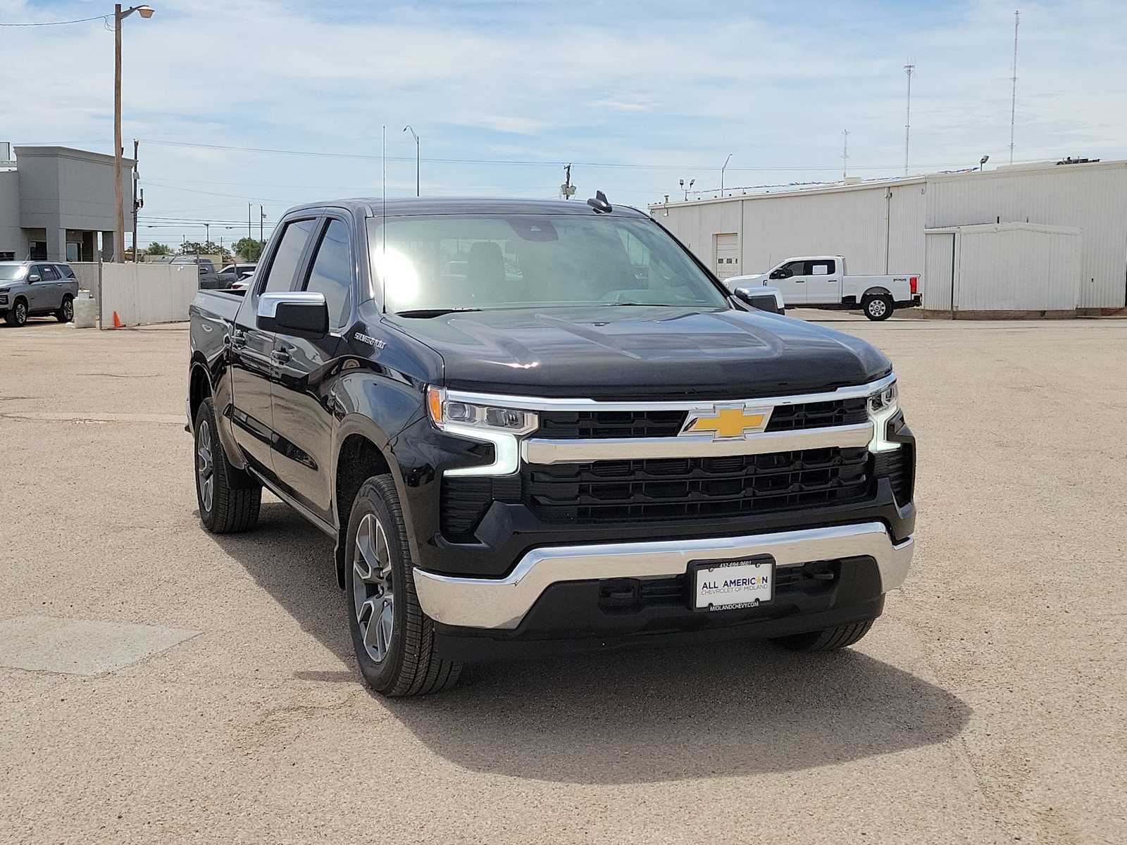 Thumbnail: 2026 Chevrolet Silverado 1500 - 2
