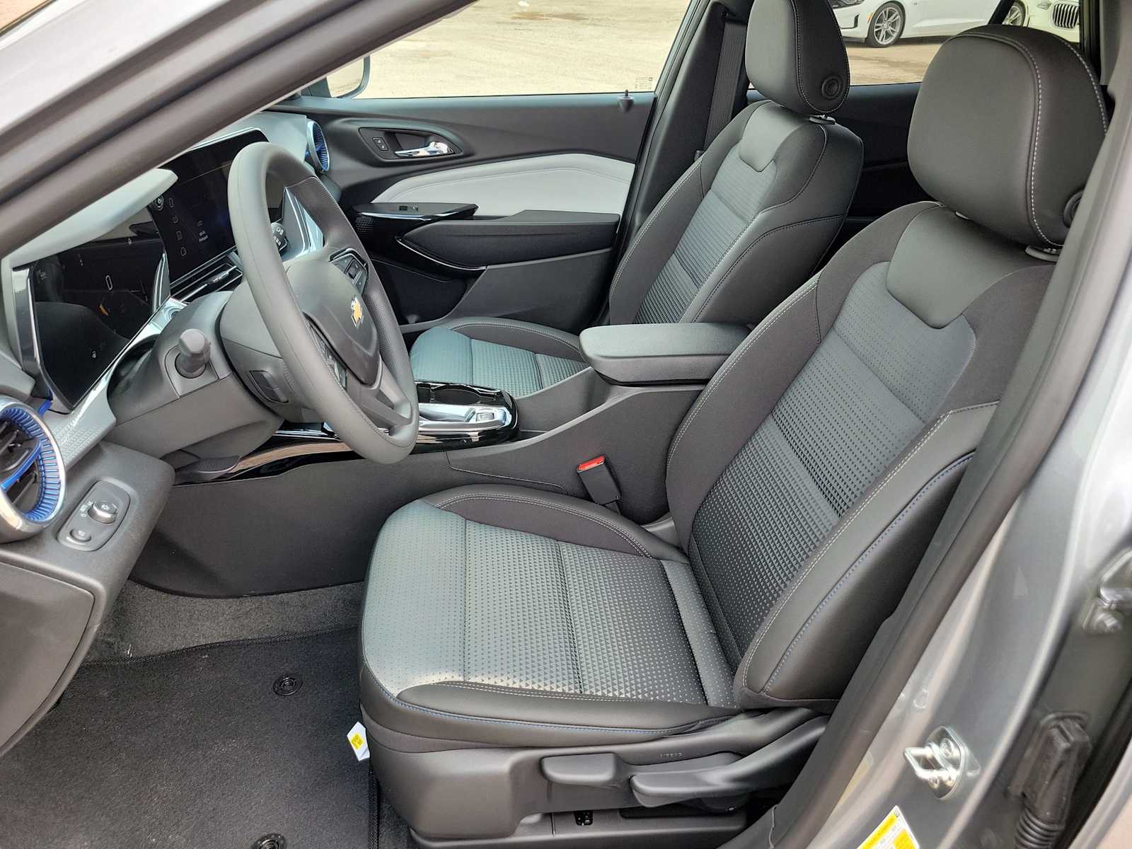 Thumbnail: 2026 Chevrolet Trax - 15