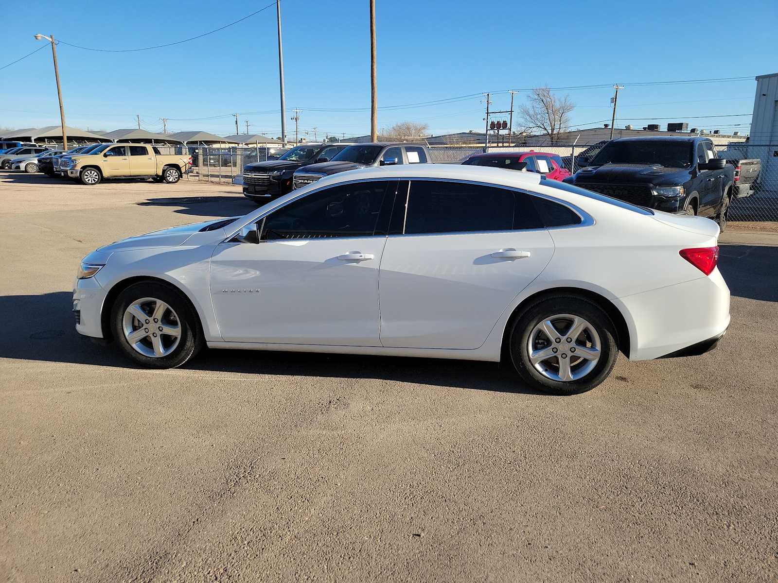 Thumbnail: 2024 Chevrolet Malibu - 11