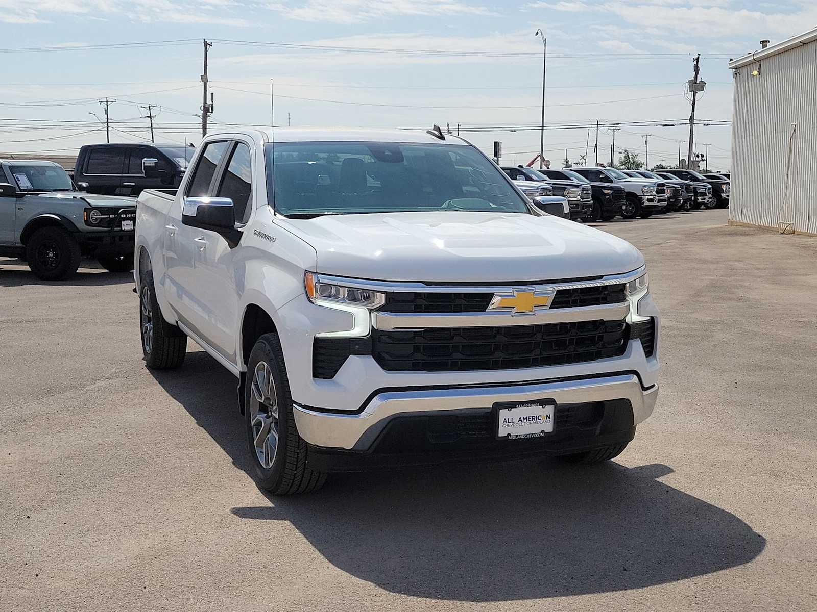 Thumbnail: 2026 Chevrolet Silverado 1500 - 2