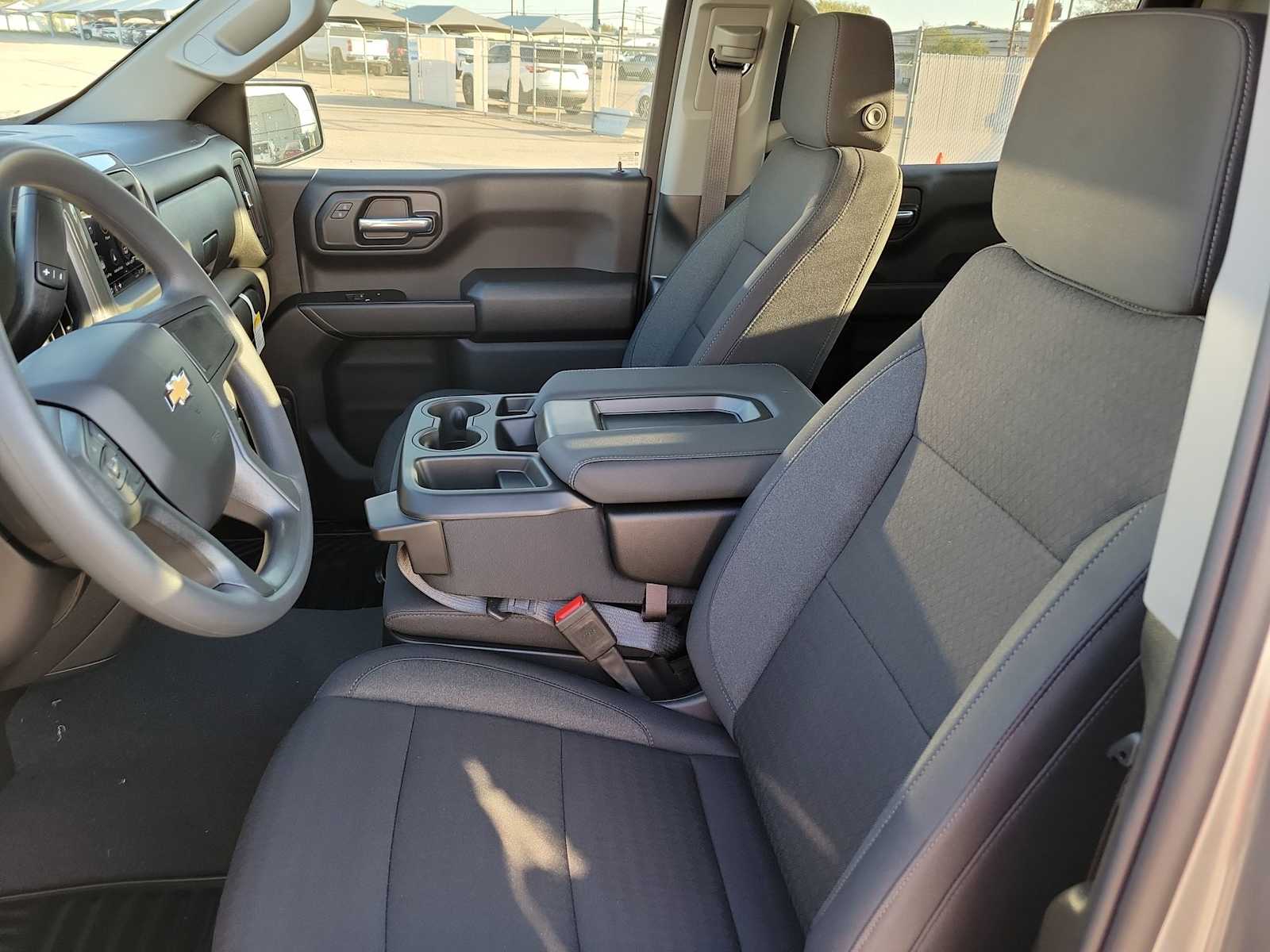 Thumbnail: 2026 Chevrolet Silverado 1500 - 19