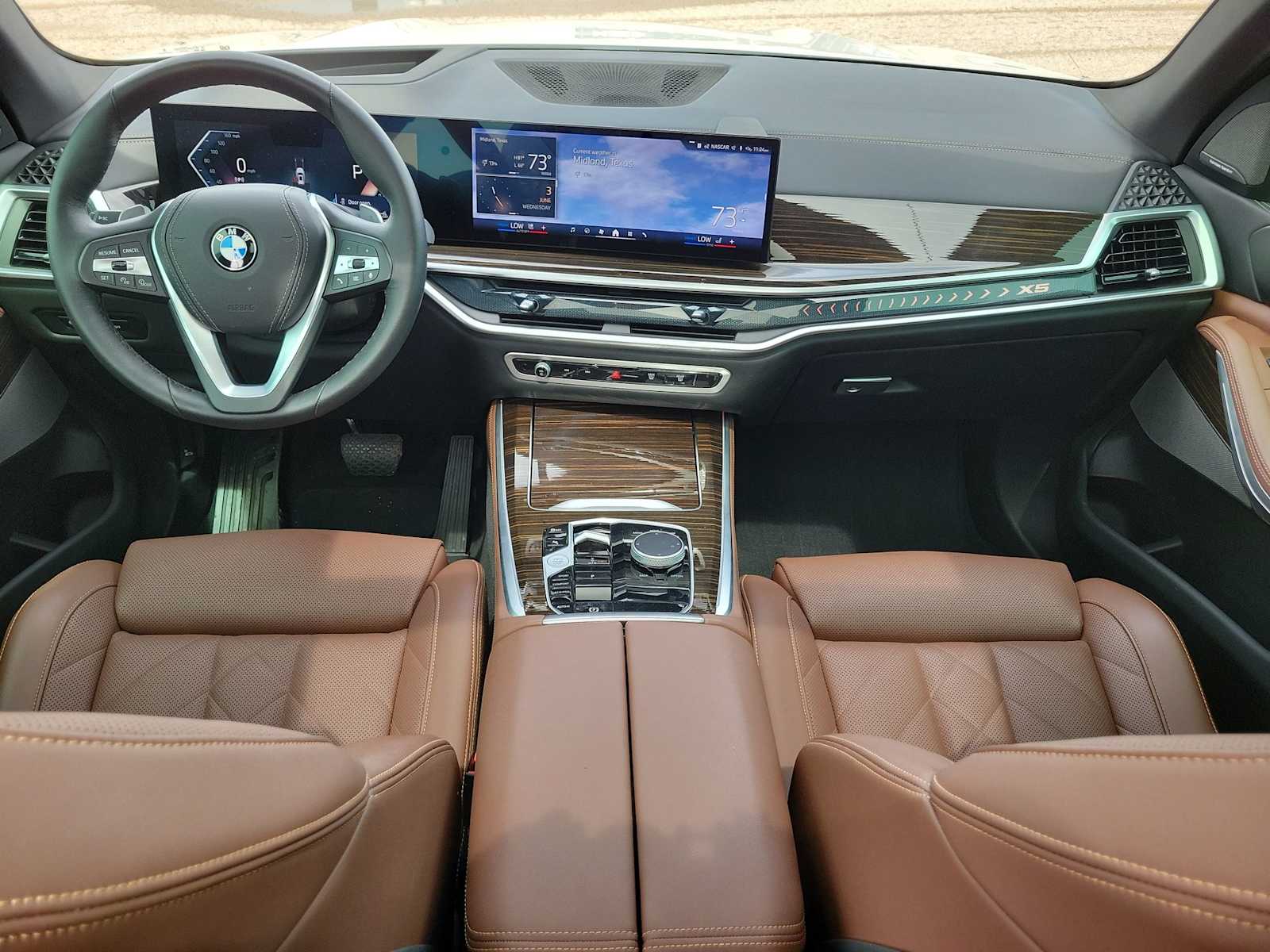 Thumbnail: 2025 BMW X5 - 14