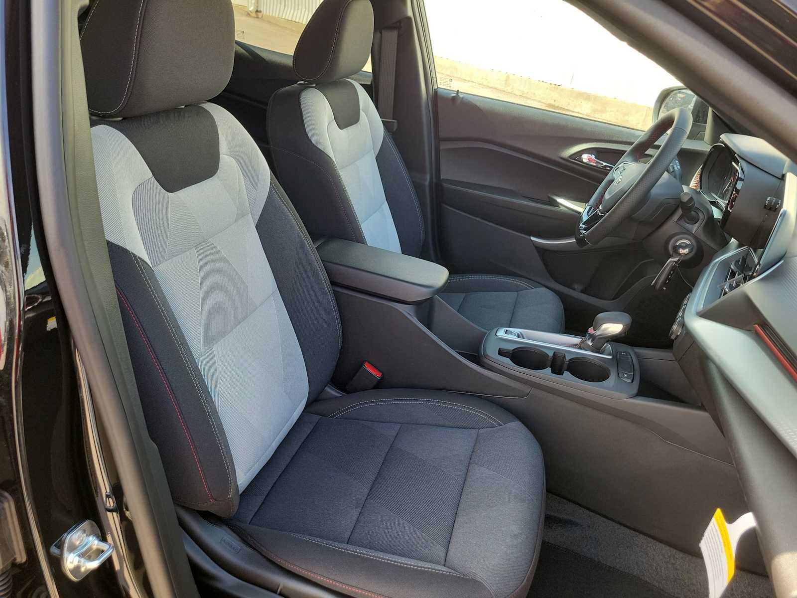 Thumbnail: 2026 Chevrolet Trax - 18