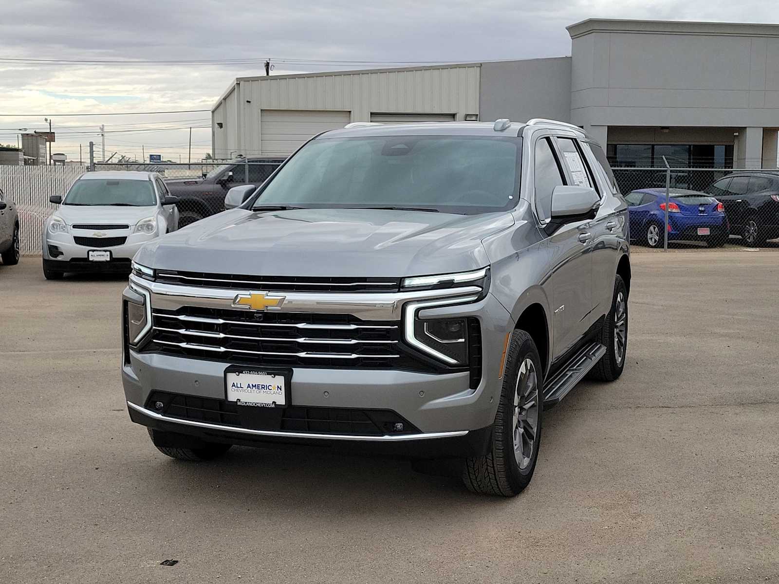 Thumbnail: 2026 Chevrolet Tahoe - 4