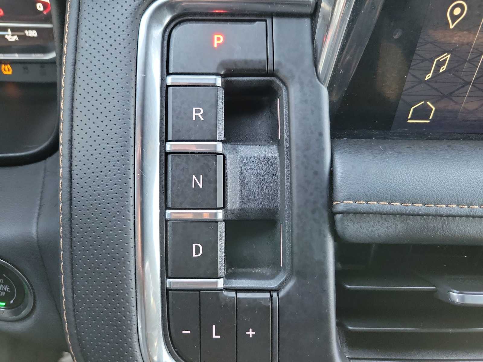 Thumbnail: 2023 GMC Yukon - 25