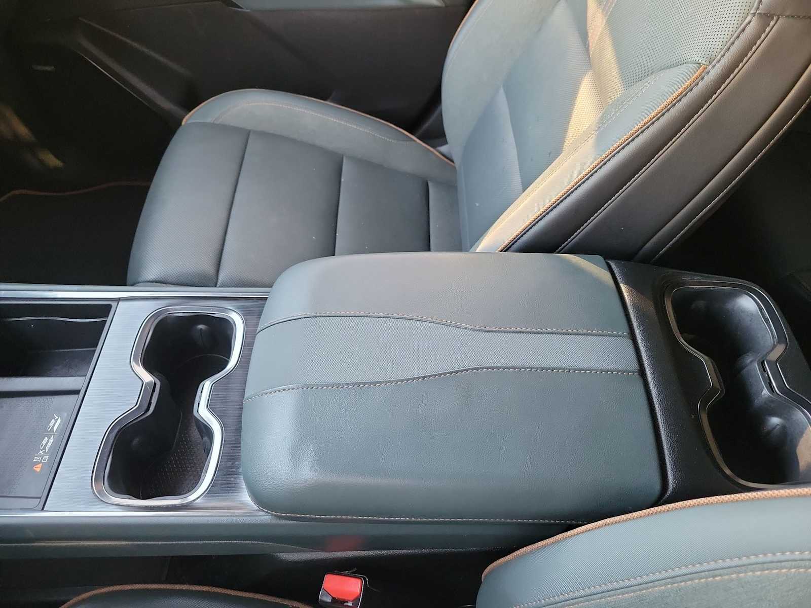 Thumbnail: 2024 GMC Acadia - 20