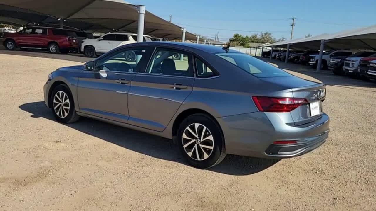 Thumbnail: 2024 Volkswagen Jetta - 6