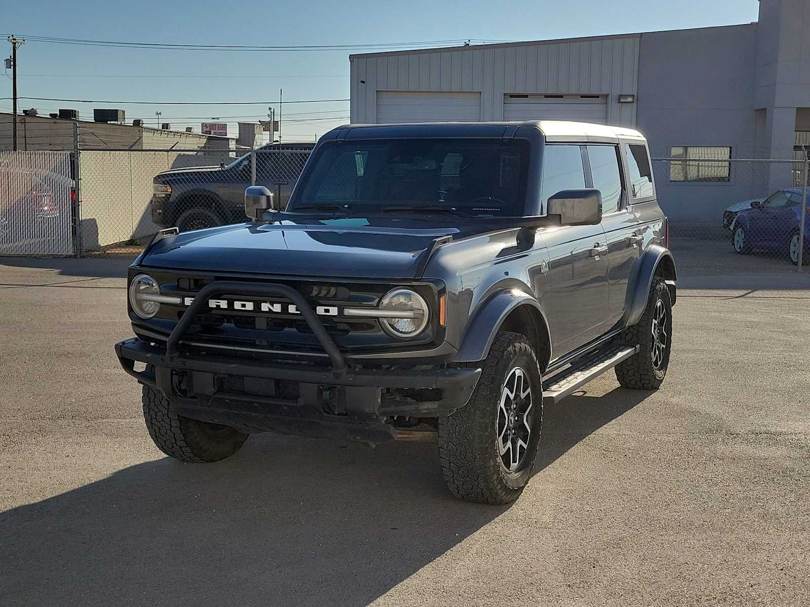 Thumbnail: 2022 Ford Bronco - 4