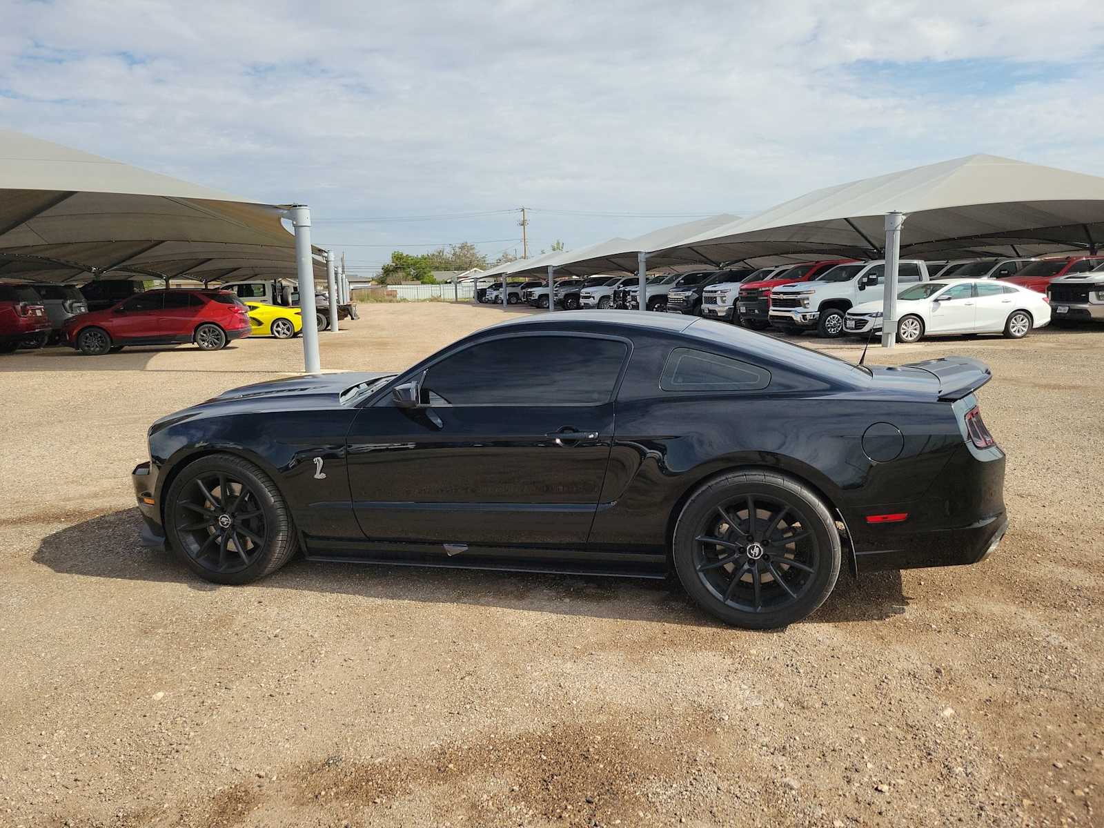 Thumbnail: 2014 Ford Mustang - 11