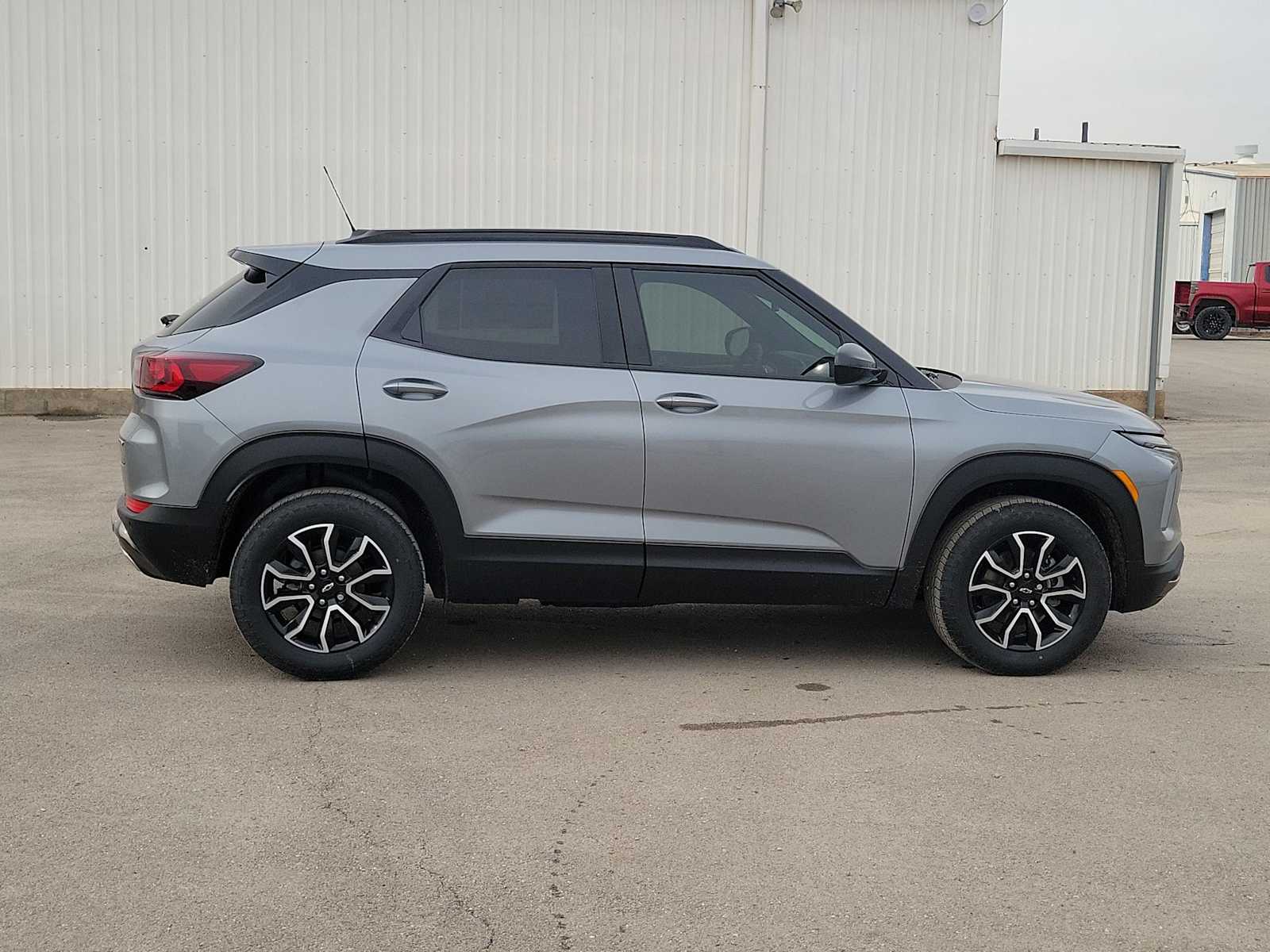 Thumbnail: 2026 Chevrolet TrailBlazer - 9