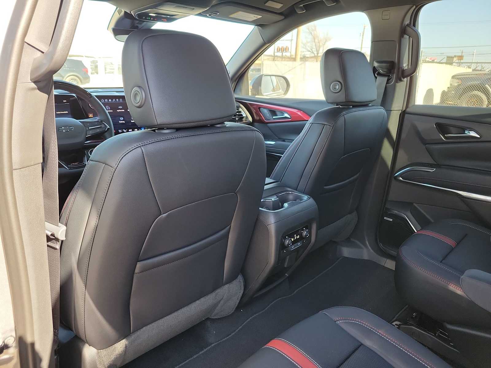 Thumbnail: 2026 Chevrolet Traverse - 20