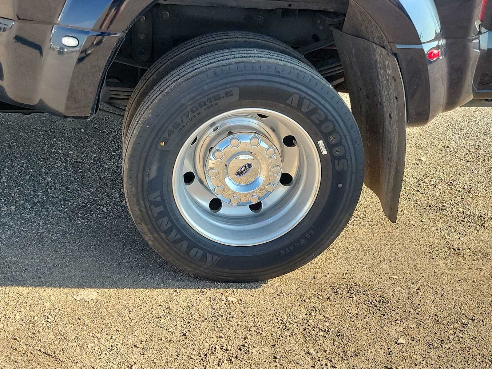 Thumbnail: 2022 Ford F-450 - 16