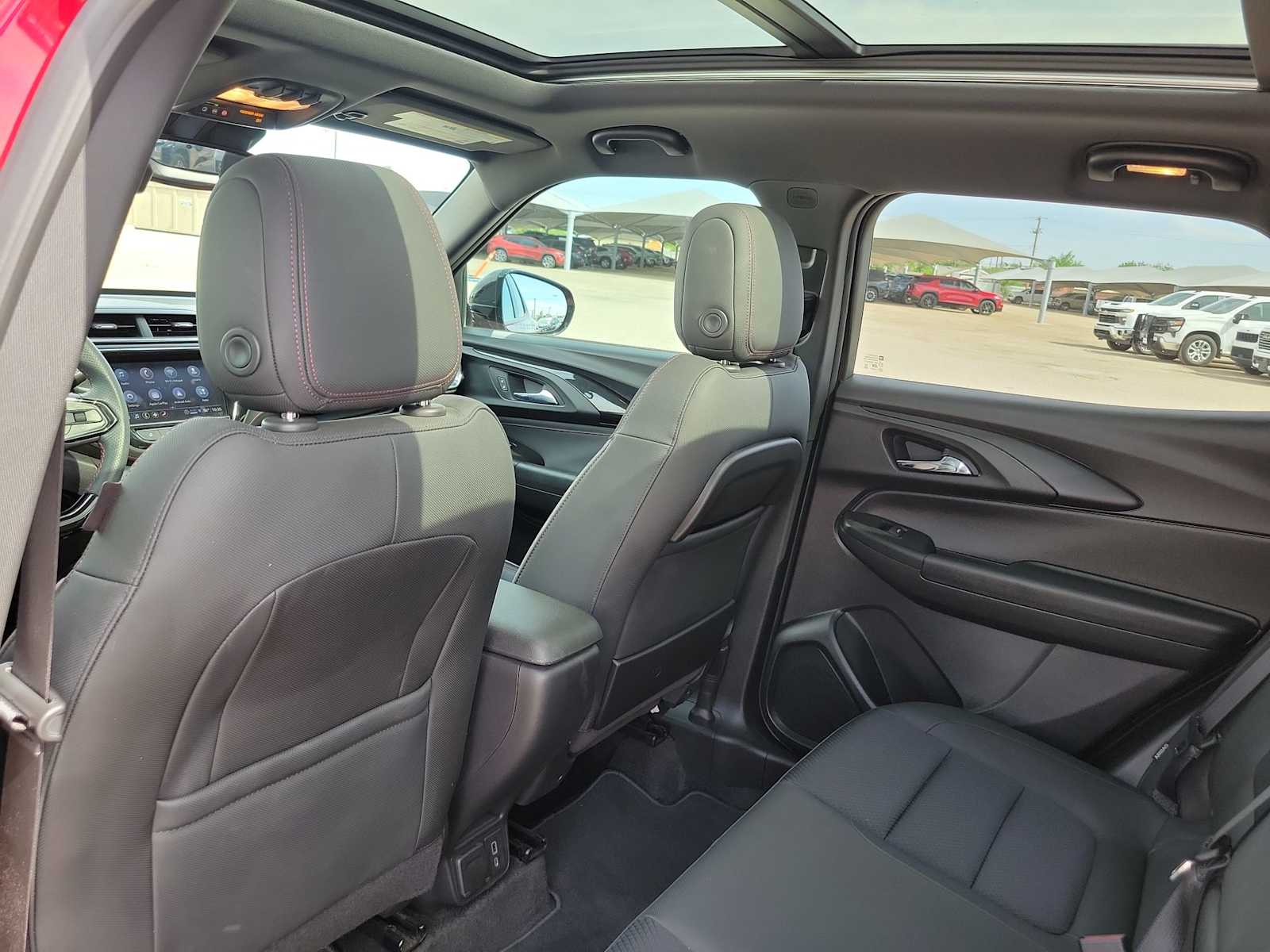 Thumbnail: 2021 Chevrolet TrailBlazer - 16