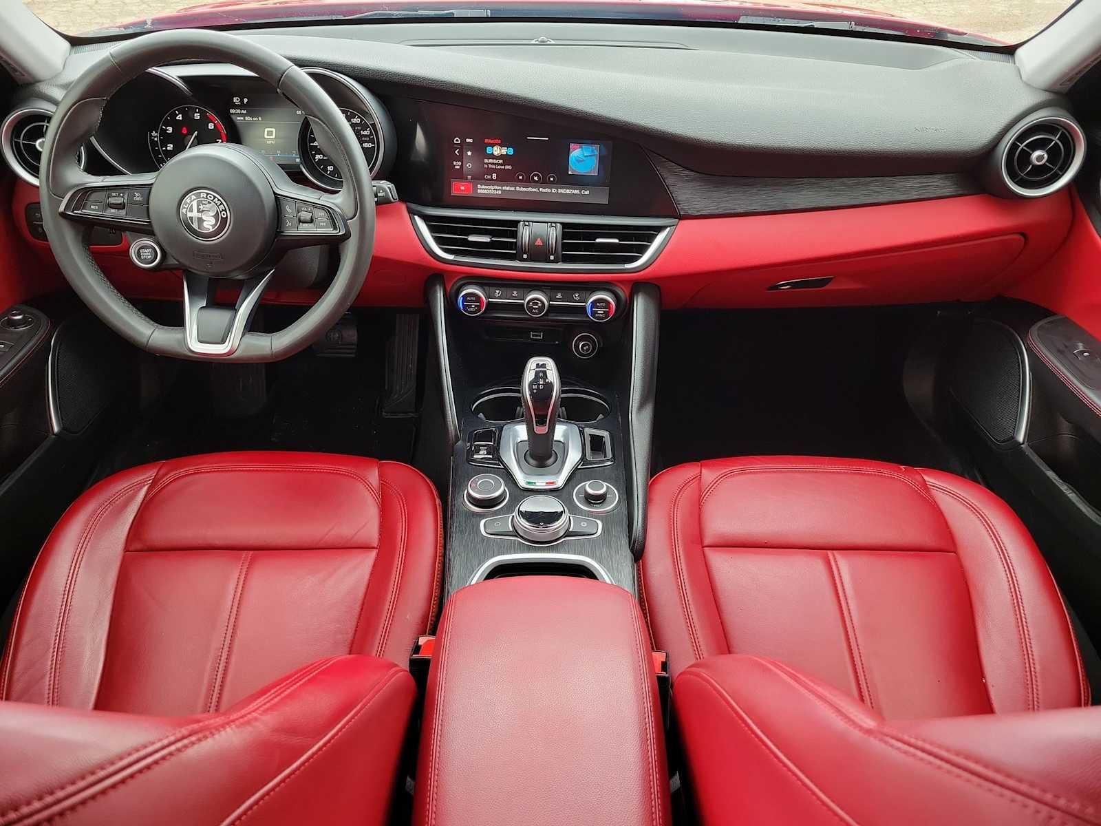 Thumbnail: 2020 Alfa Romeo Giulia - 14