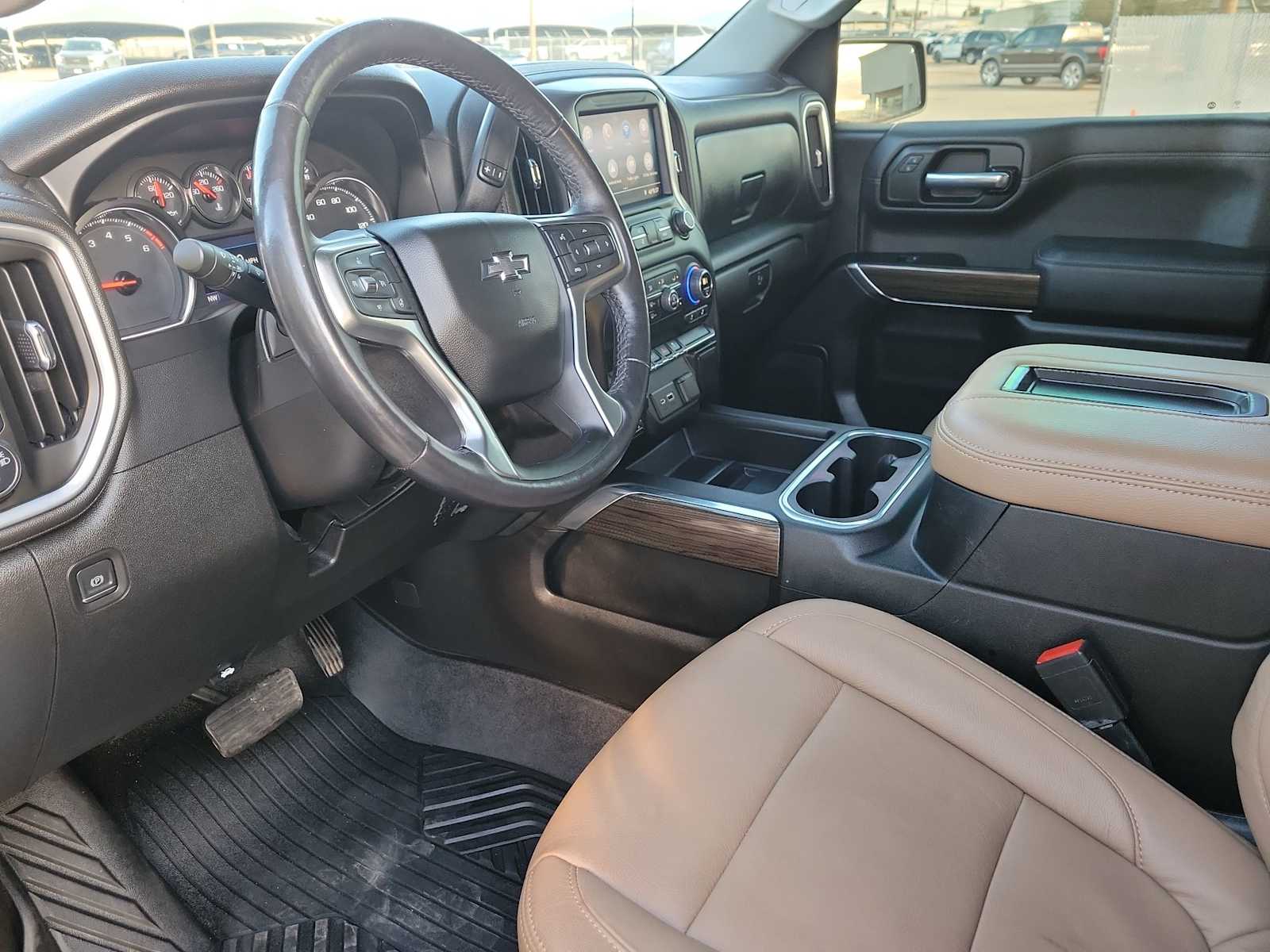 Thumbnail: 2021 Chevrolet Silverado 1500 - 10