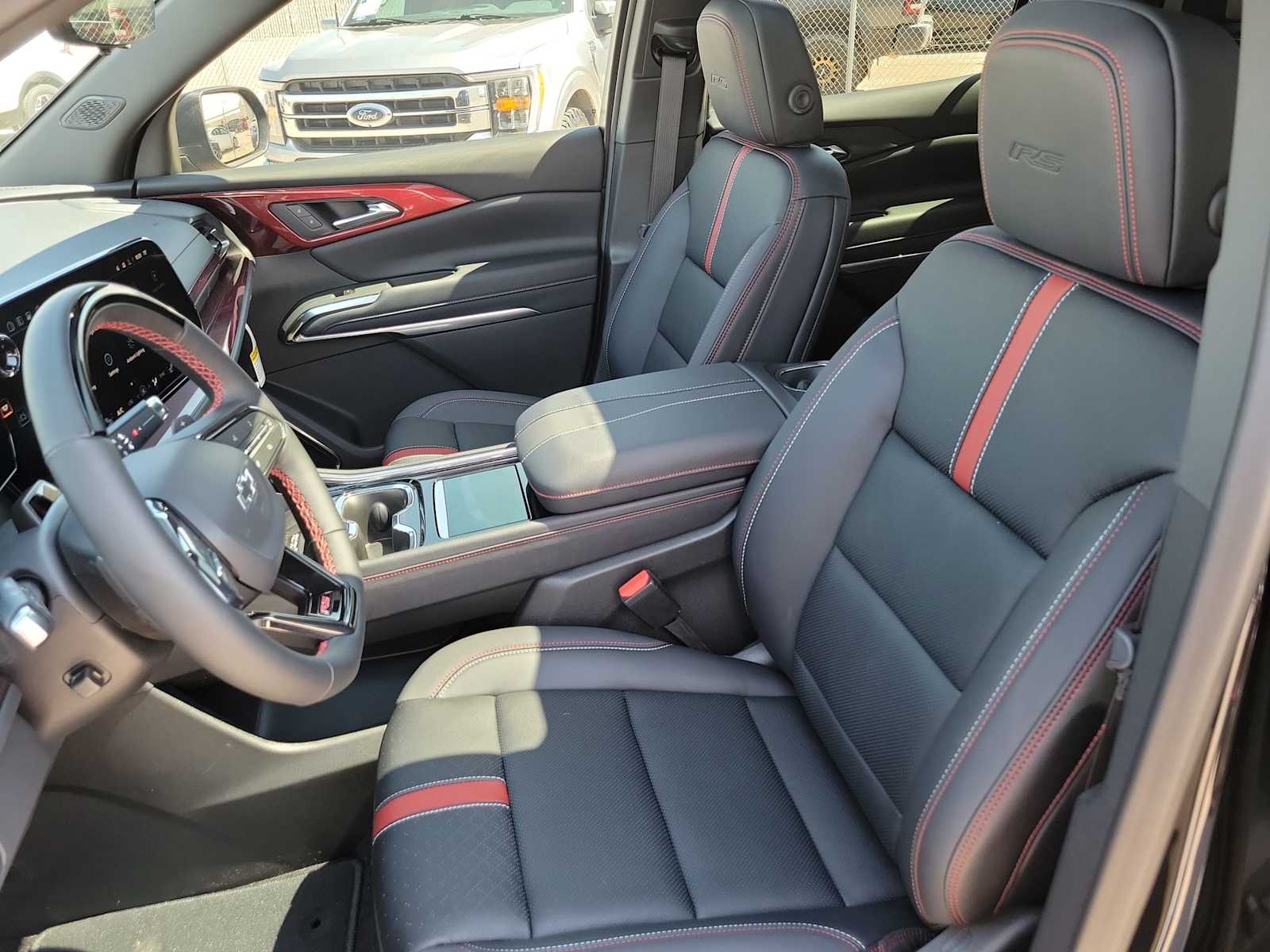 Thumbnail: 2026 Chevrolet Traverse - 15