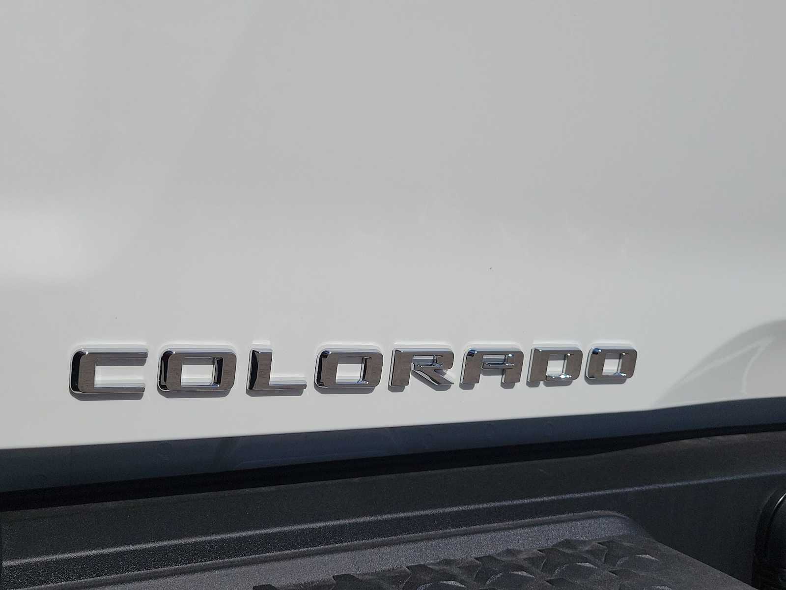 Thumbnail: 2026 Chevrolet Colorado - 15