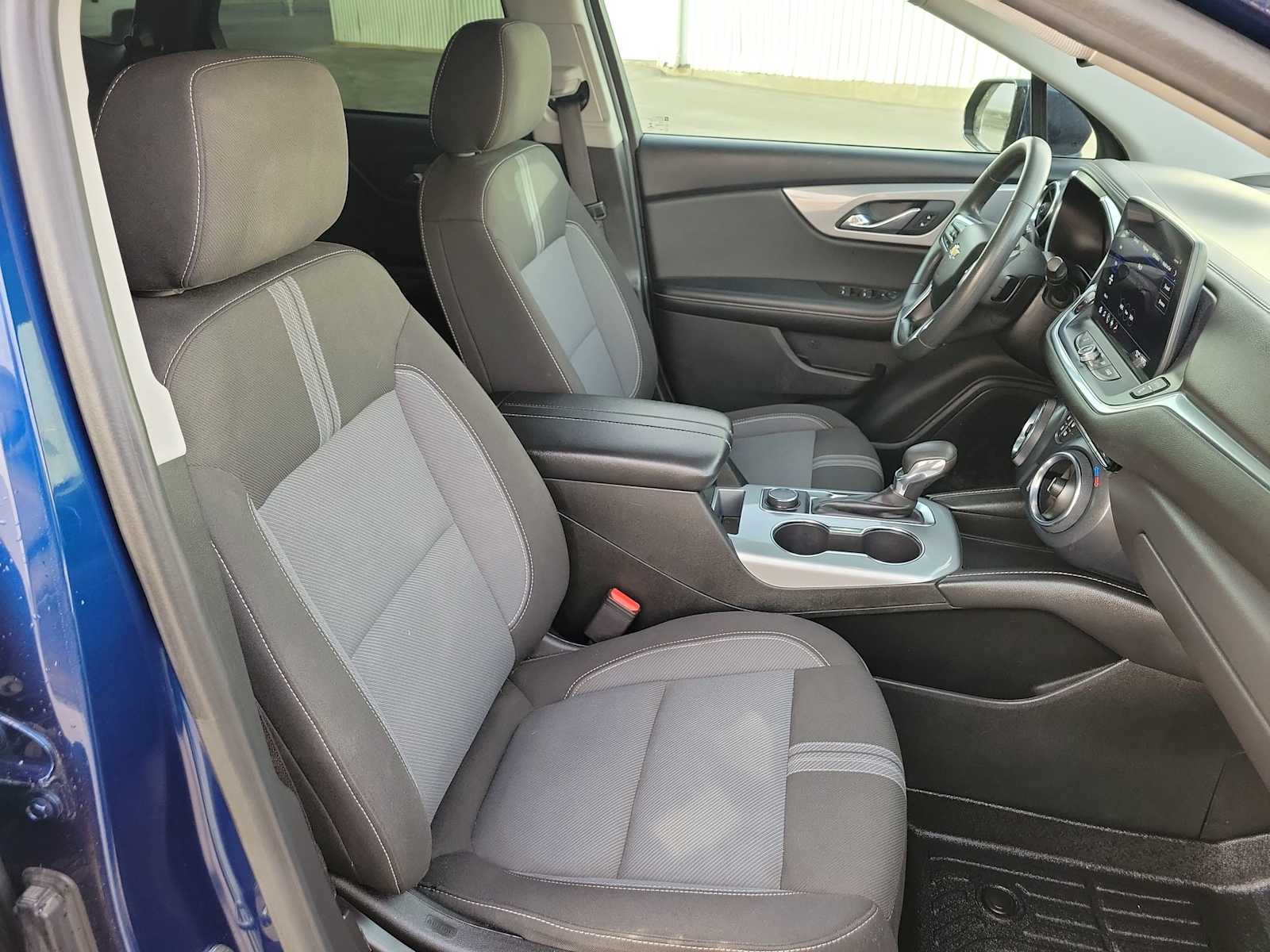 Thumbnail: 2023 Chevrolet Blazer - 18