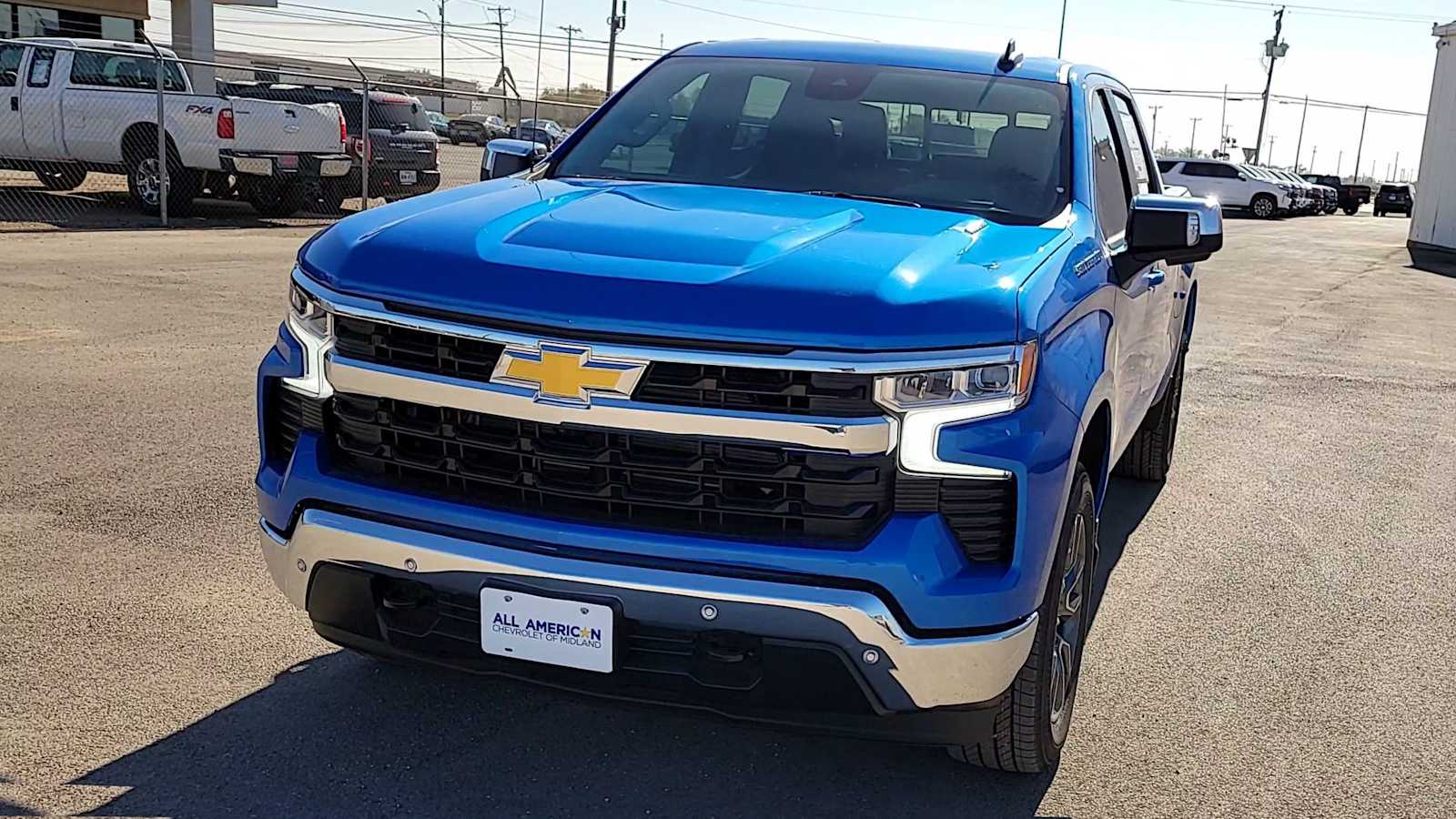 Thumbnail: 2026 Chevrolet Silverado 1500 - 3