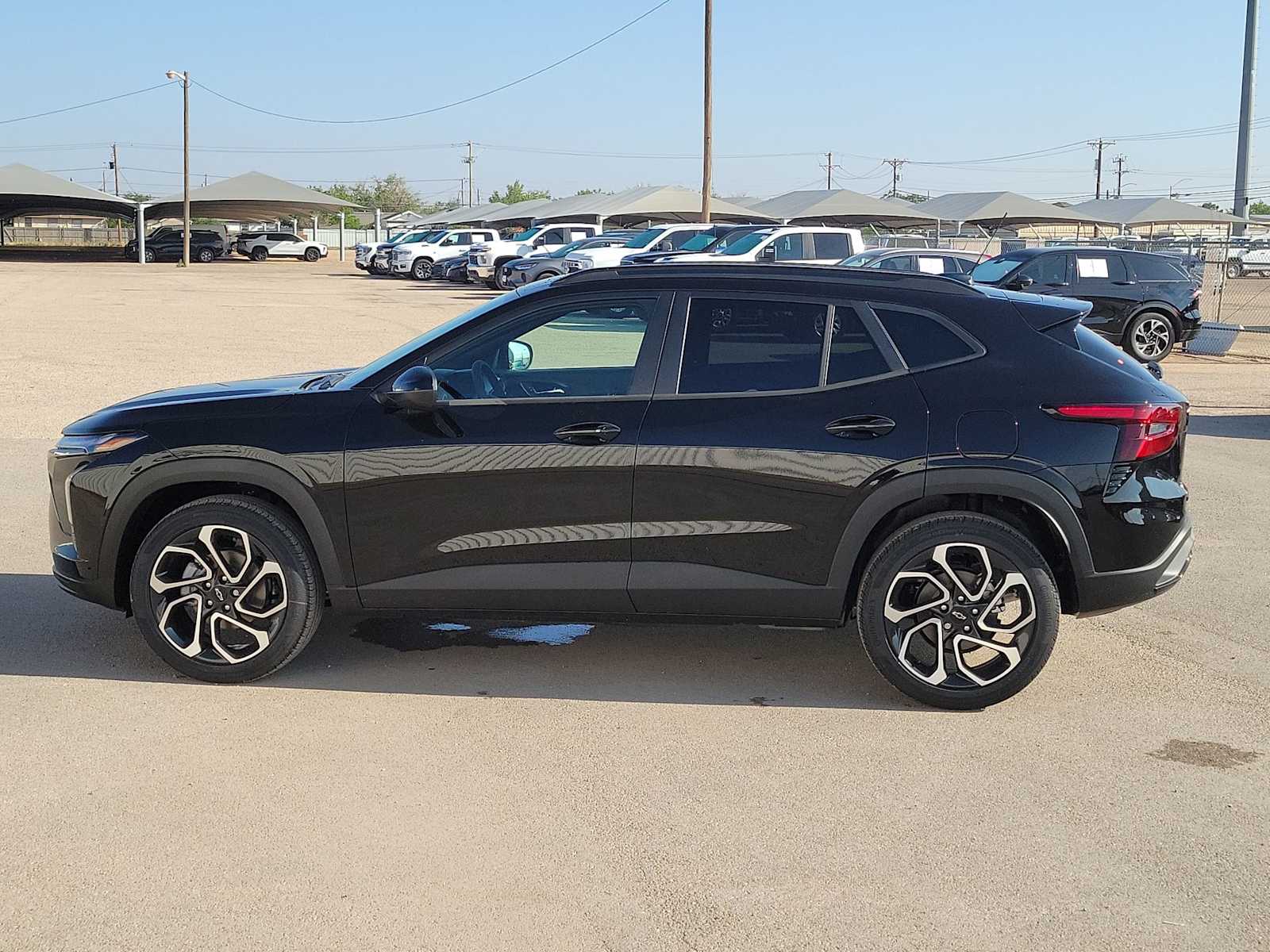 Thumbnail: 2026 Chevrolet Trax - 5