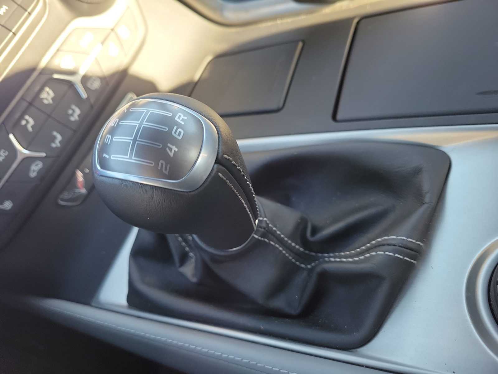 Thumbnail: 2015 Chevrolet Corvette - 25