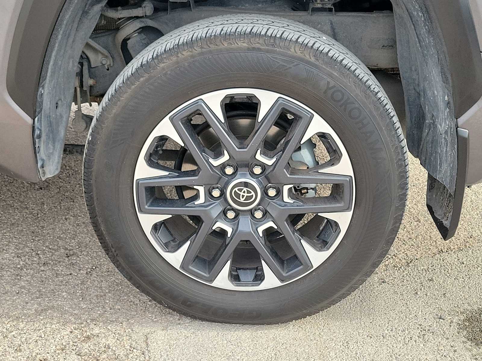 Thumbnail: 2024 Toyota Tundra - 12