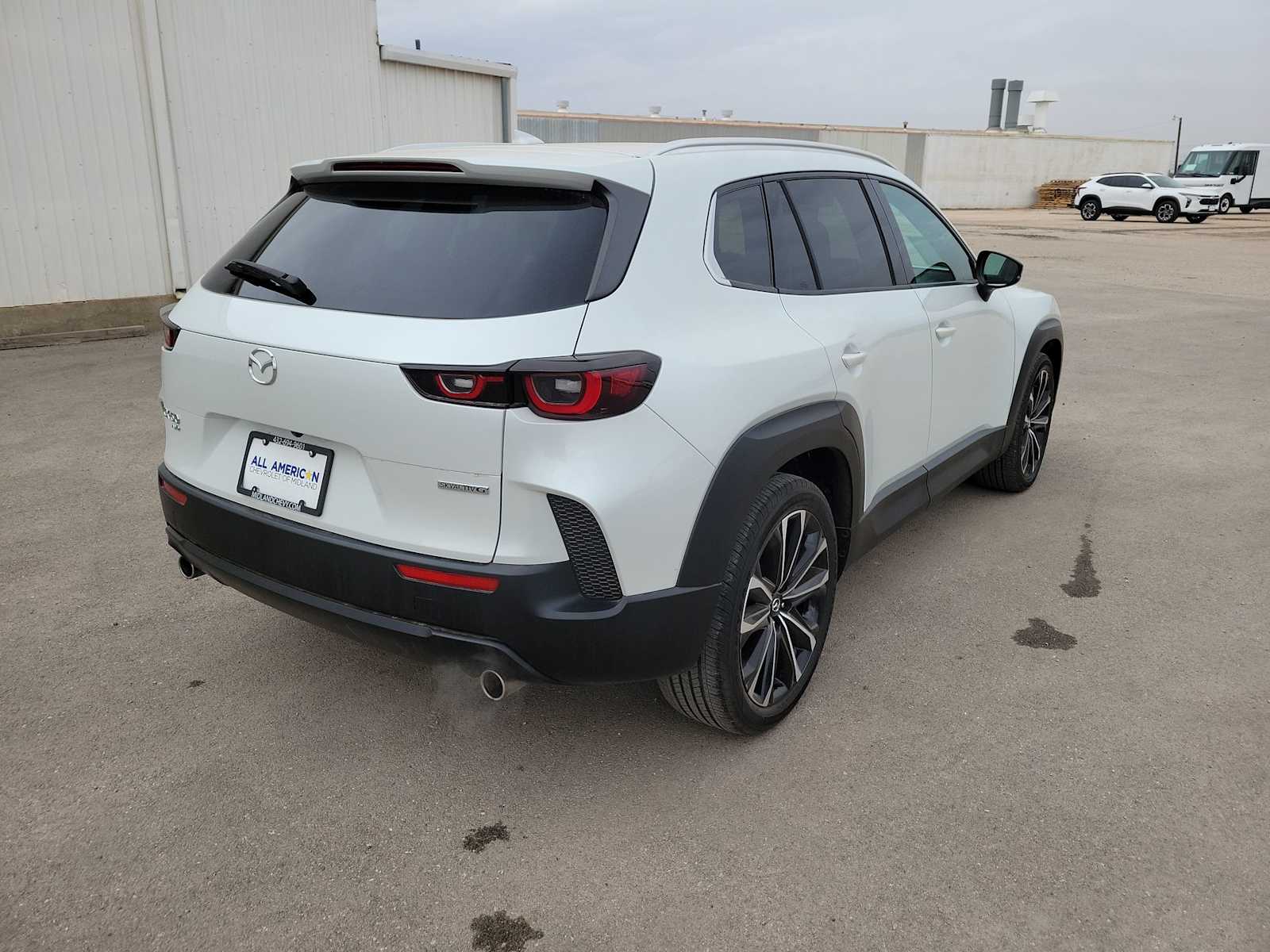 Thumbnail: 2023 Mazda CX-50 - 8