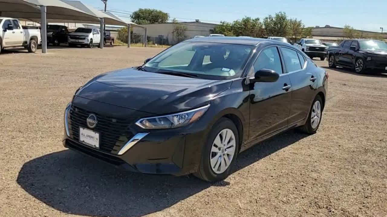 Thumbnail: 2024 Nissan Sentra - 4