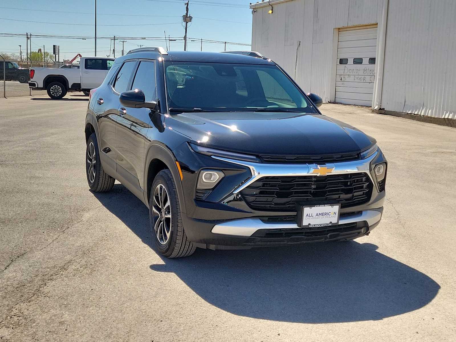 Thumbnail: 2026 Chevrolet TrailBlazer - 2