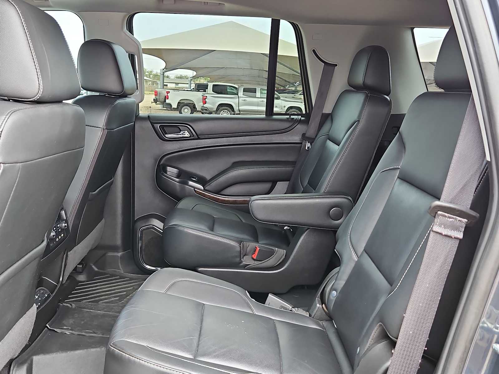 Thumbnail: 2020 Chevrolet Tahoe - 16