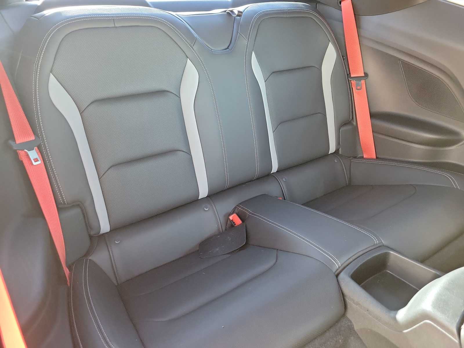 Thumbnail: 2021 Chevrolet Camaro - 16