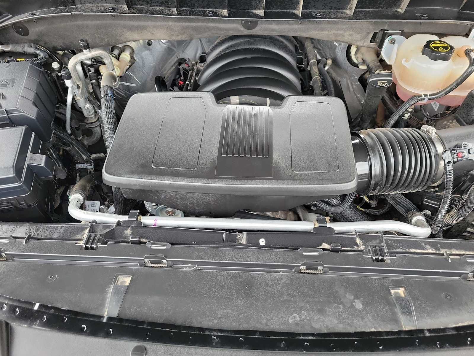 Thumbnail: 2024 Chevrolet Tahoe - 17